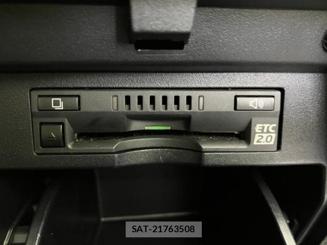 Toyota VELLFIRE 2017-08 8648826-12