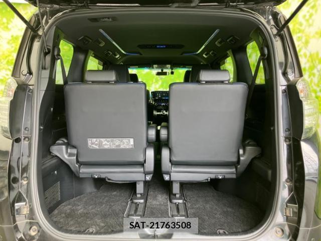 Toyota VELLFIRE 2017-08 8648826-7