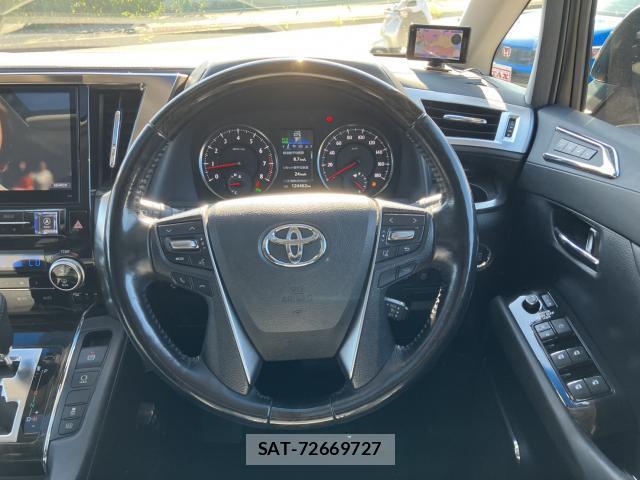 Toyota VELLFIRE 2016-08 8649937-8