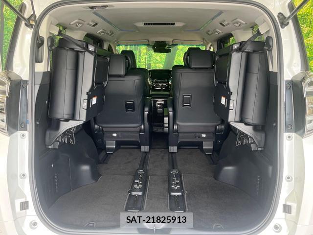 Toyota VELLFIRE 2018-10 8651040-10