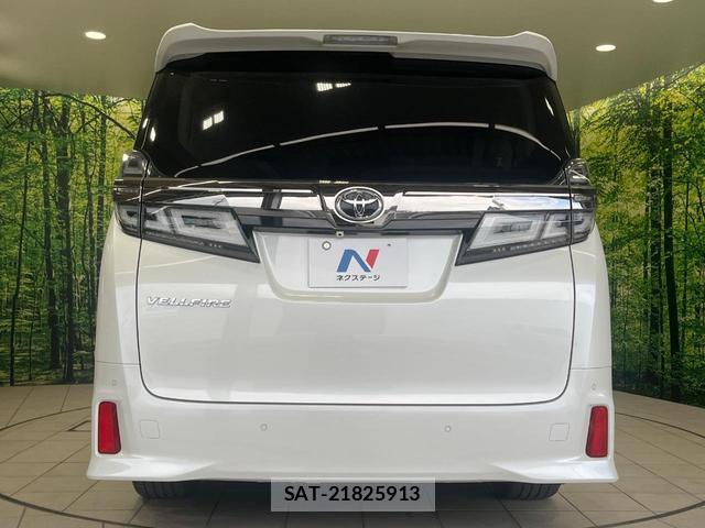 Toyota VELLFIRE 2018-10 8651040-15