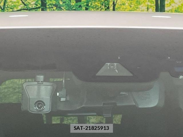 Toyota VELLFIRE 2018-10 8651040-4