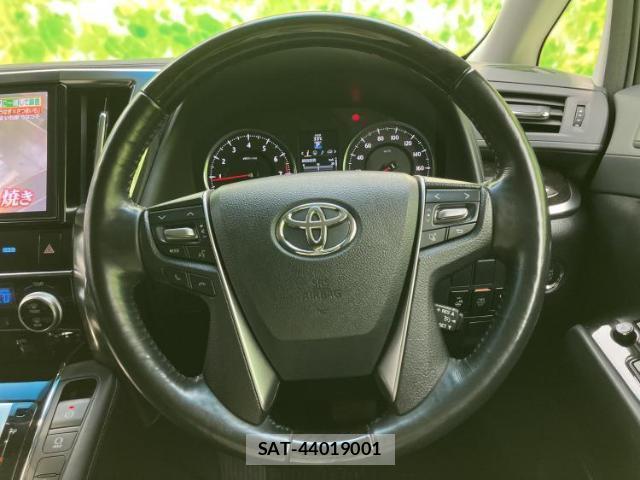 Toyota VELLFIRE 2017-03 8651172-14