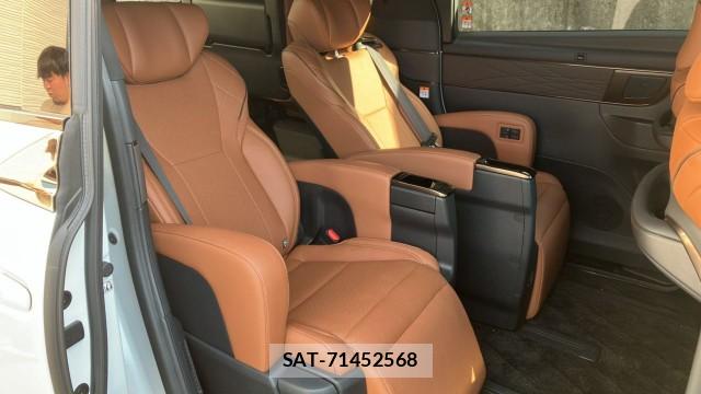 Toyota VELLFIRE 2025-09 8651265-6