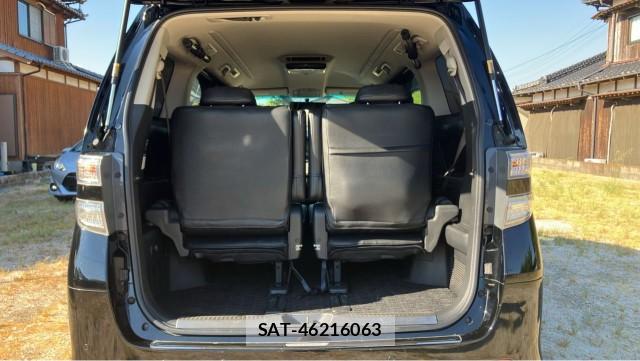 Toyota VELLFIRE 2012-10 8651355-17