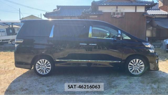 Toyota VELLFIRE 2012-10 8651355-3