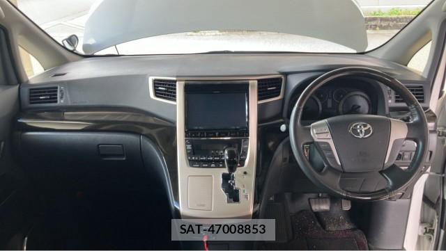 Toyota VELLFIRE 2013-10 8651411-2