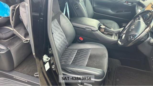 Toyota VELLFIRE 2016-12 8651448-5