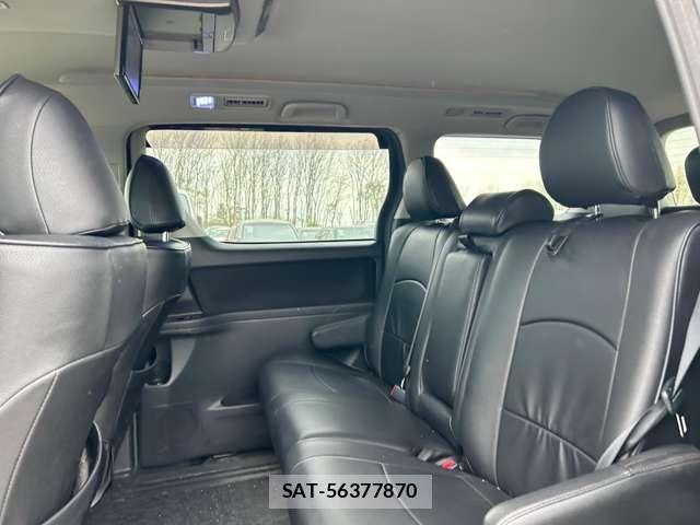 Toyota VELLFIRE 2012-06 8651764-17