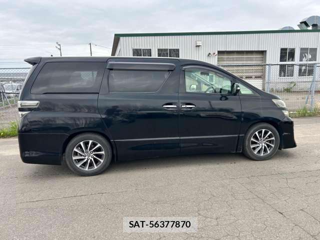 Toyota VELLFIRE 2012-06 8651764-2