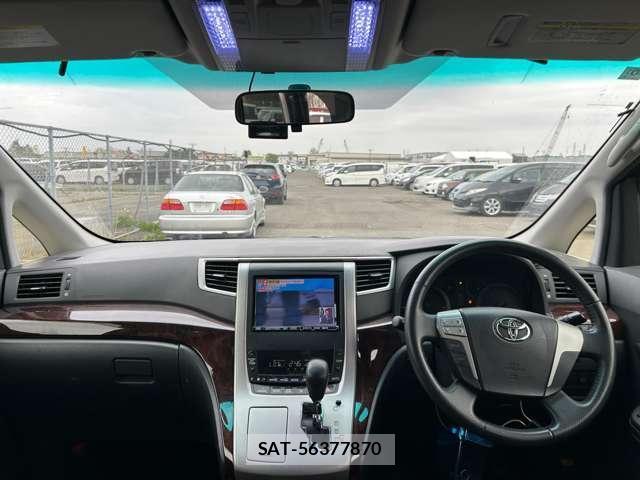 Toyota VELLFIRE 2012-06 8651764-9