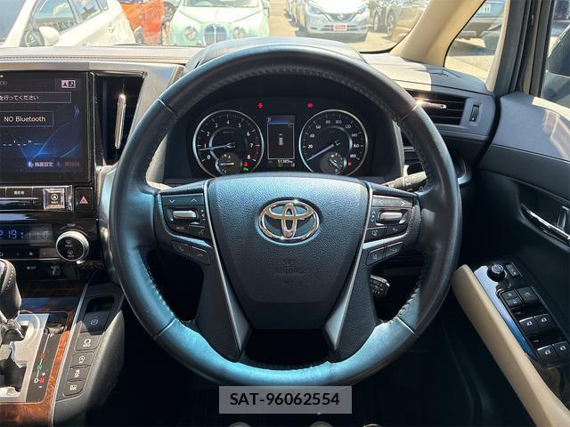 Toyota VELLFIRE 2018-12 8653341-4
