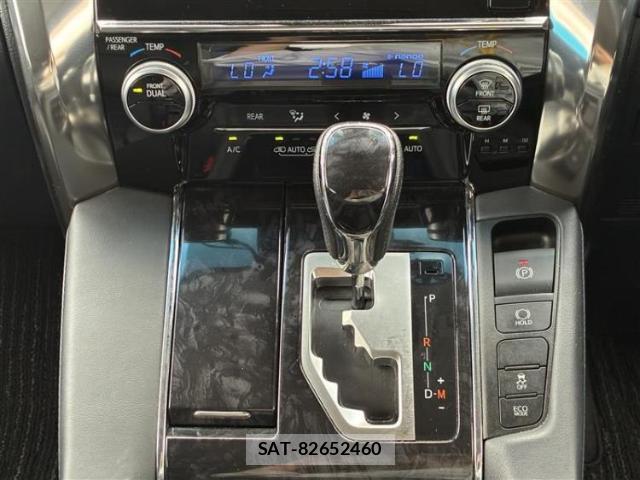 Toyota VELLFIRE 2019-01 8653456-12