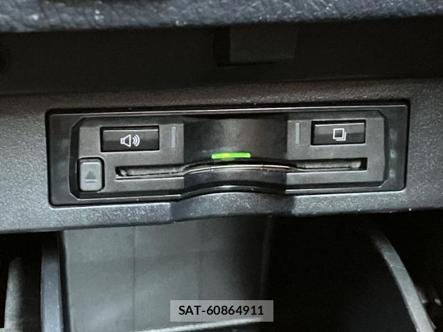 Toyota VELLFIRE 2015-12 8653559-15