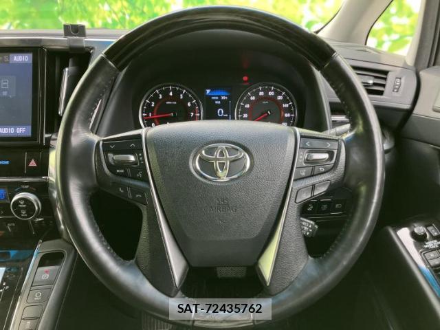 Toyota VELLFIRE 2019-05 8653625-14