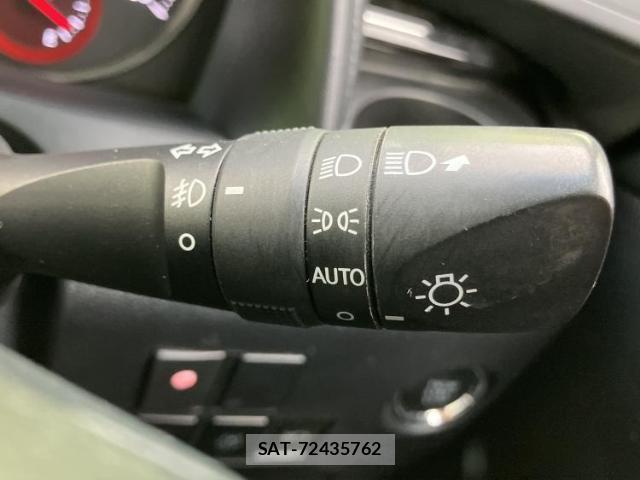 Toyota VELLFIRE 2019-05 8653625-15