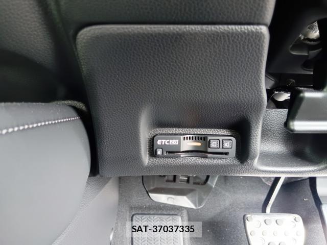 Honda VEZEL 2025-07 8646752-16