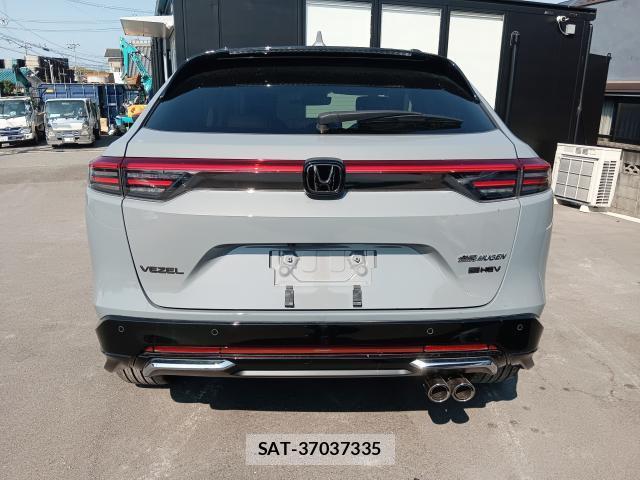 Honda VEZEL 2025-07 8646752-4