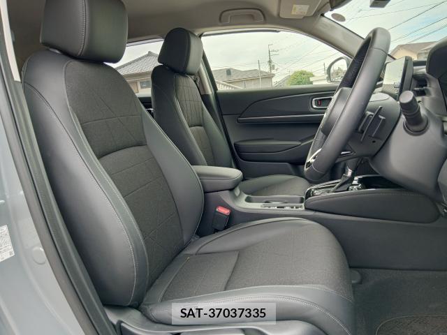 Honda VEZEL 2025-07 8646752-8