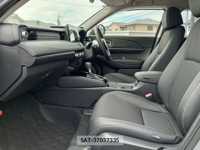 Honda VEZEL 2025-07 8646752-9