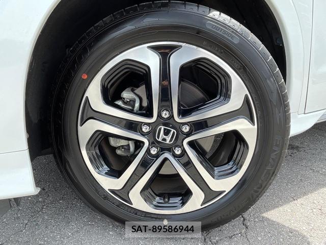 Honda VEZEL 2019-12 8646857-12