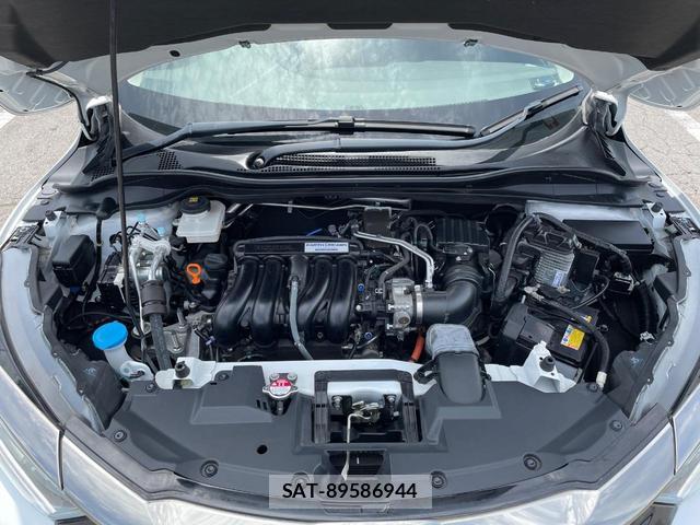 Honda VEZEL 2019-12 8646857-17