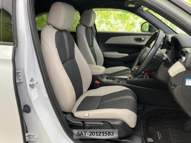 Honda VEZEL 2022-06 8647136-3