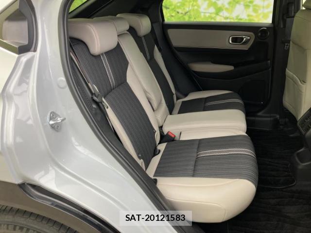 Honda VEZEL 2022-06 8647136-4