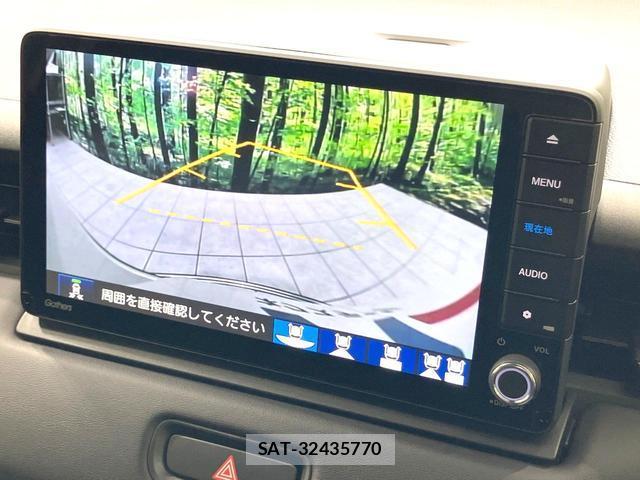 Honda VEZEL 2024-01 8647215-3