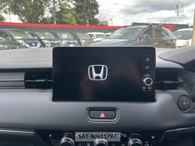 Honda VEZEL 2025-11 8647480-2