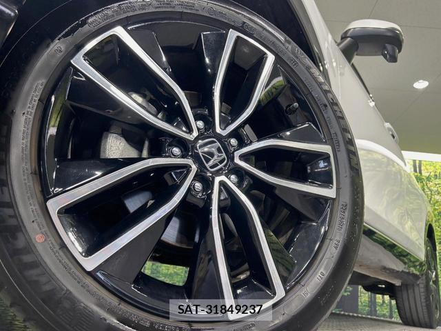 Honda VEZEL 2021-11 8647521-12
