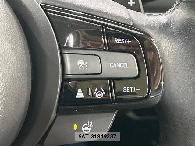 Honda VEZEL 2021-11 8647521-4