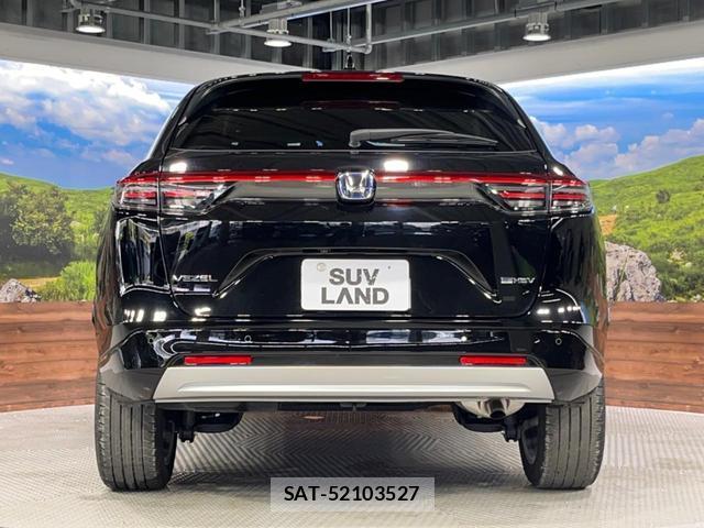Honda VEZEL 2025-03 8647947-15