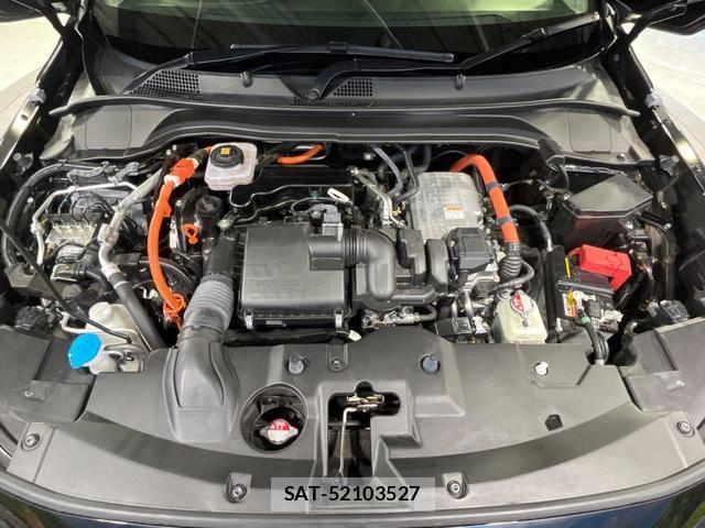 Honda VEZEL 2025-03 8647947-18