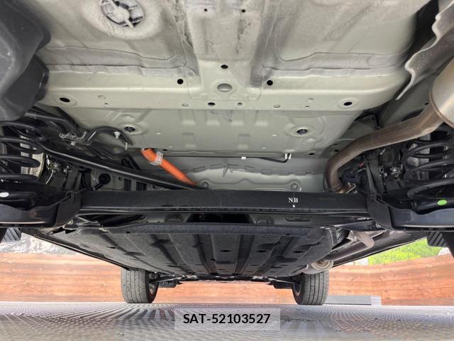 Honda VEZEL 2025-03 8647947-19