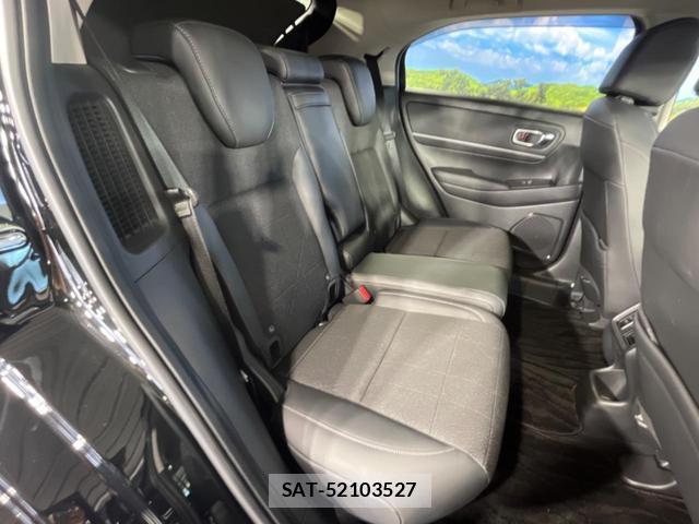 Honda VEZEL 2025-03 8647947-9
