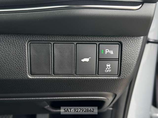 Honda VEZEL 2026-08 8648165-11
