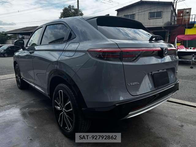 Honda VEZEL 2026-08 8648165-12