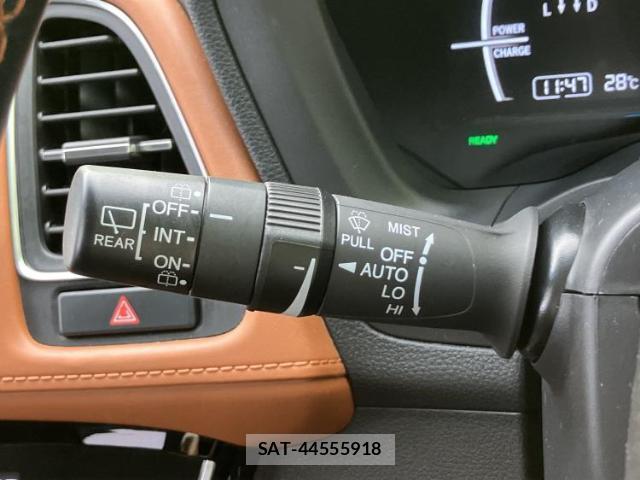 Honda VEZEL 2017-08 8648436-16