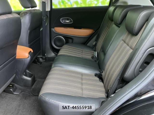 Honda VEZEL 2017-08 8648436-7