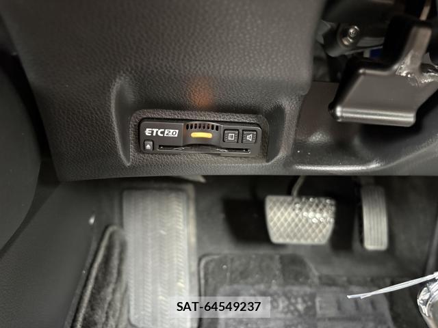 Honda VEZEL 2024-01 8648736-17