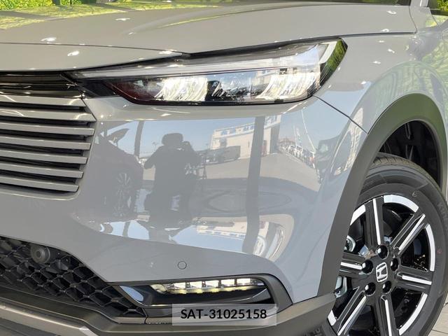 Honda VEZEL 2025-08 8648840-11