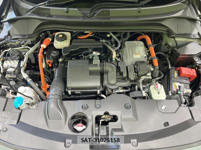 Honda VEZEL 2025-08 8648840-17