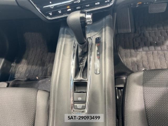Honda VEZEL 2018-04 8649023-3