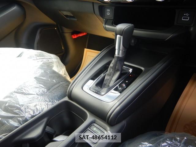 Honda VEZEL 2026-07 8649096-15