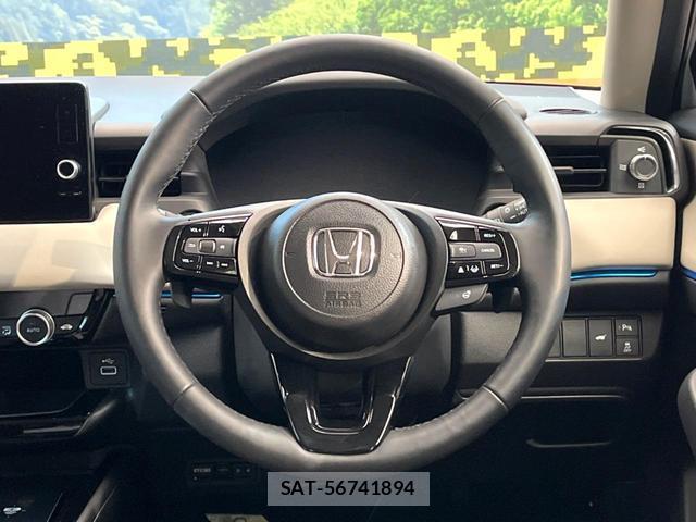 Honda VEZEL 2025-11 8649327-10