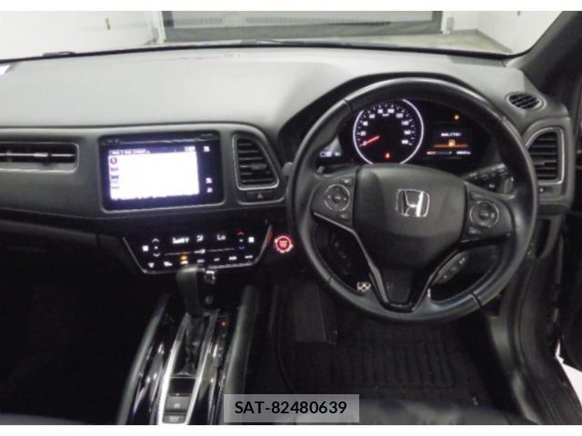 Honda VEZEL 2020-03 8650427-2