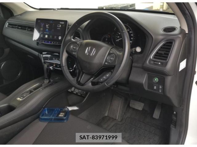 Honda VEZEL 2021-06 8650434-2