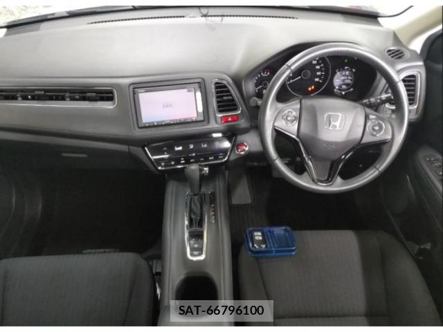 Honda VEZEL 2015-01 8650500-2