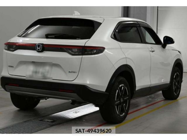Honda VEZEL 2022-02 8650507-1